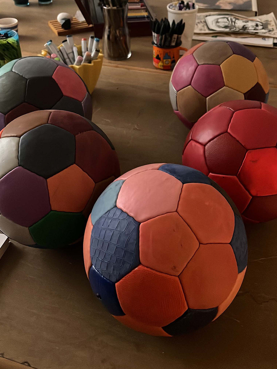 La Caprichosa | Ball N8