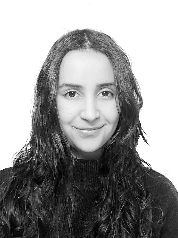 LINA CELIS | Roots in Weaving: An Introduction to Tote